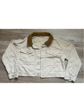 Girls Cropped khaki jacket from Weekend Academy sz 10/12